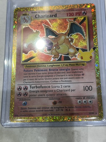 Charizard 102 - 4/102,